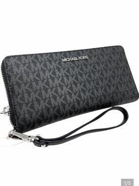 Michael Kors JET SET travel large wallet - black gray